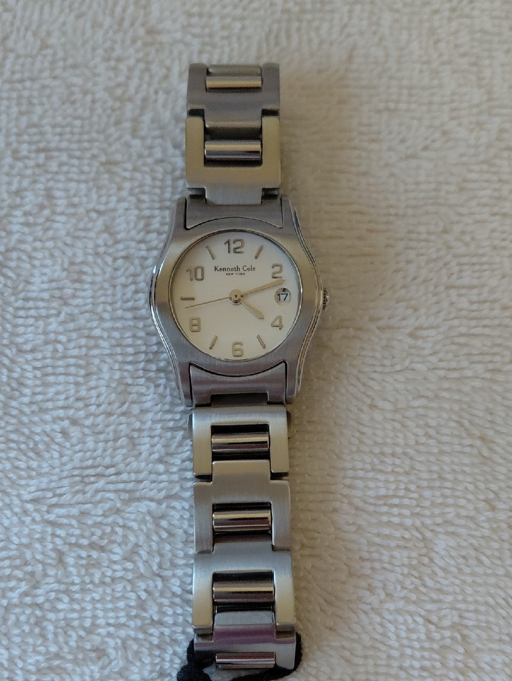 Kenneth Cole Silver Stainless Steel Bracelet Watch with White Dial